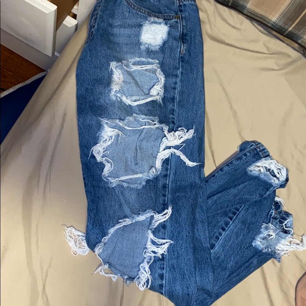 Missguided Extremely distressed mom jeans